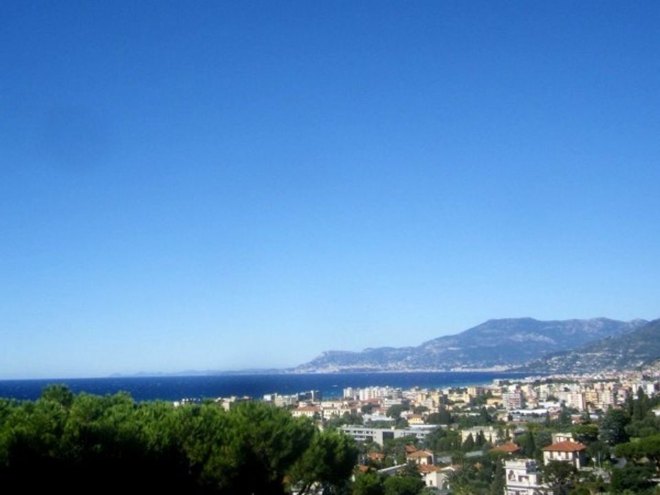 Lejlighed i Bordighera, Imperia - foto 1