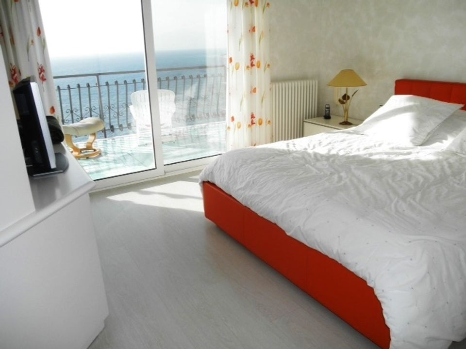 Villa i Ospedaletti, Imperia - foto 3
