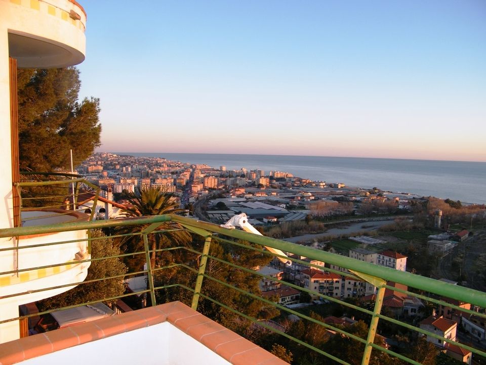 Lejlighed i Ventimiglia, Imperia - foto 2