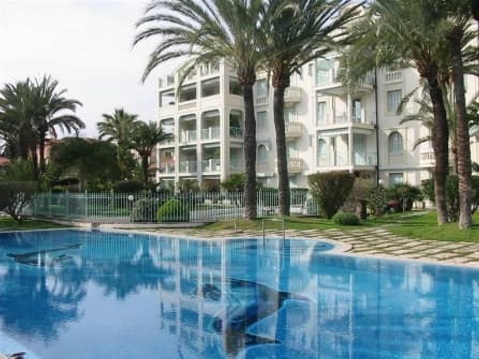 Lejlighed i Bordighera, Imperia - foto 1