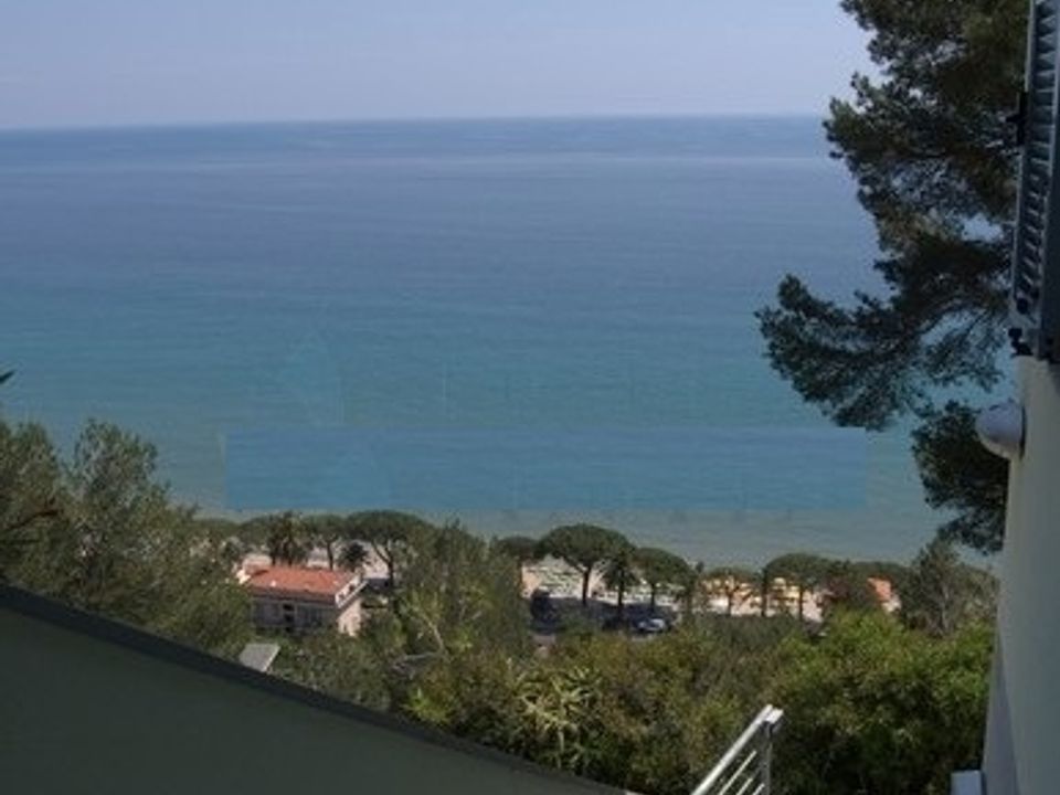 Villa i Alassio, Savona - foto 2