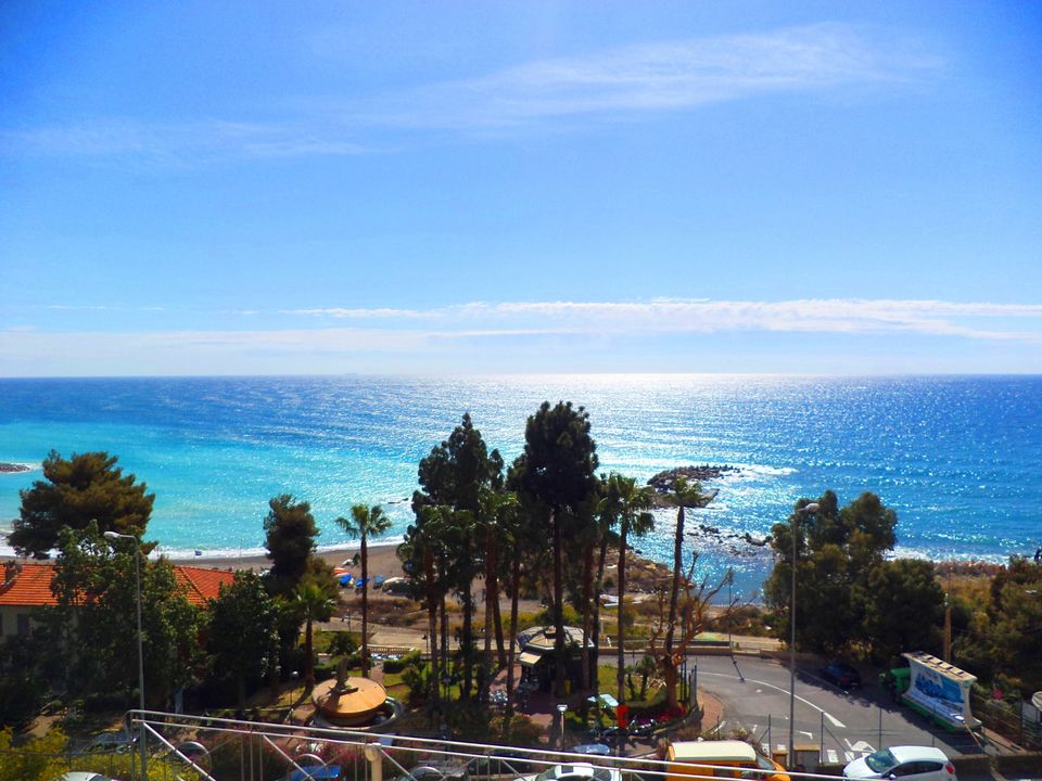 Villa i Ospedaletti, Imperia - foto 3