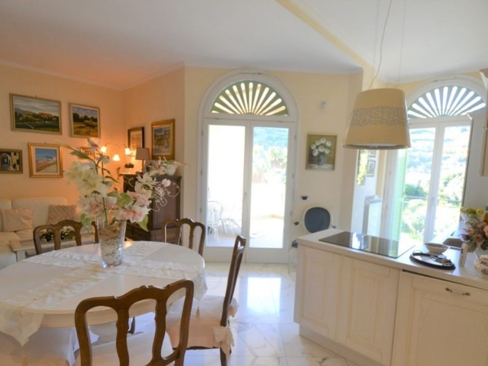 Lejlighed i Bordighera, Imperia - foto 4