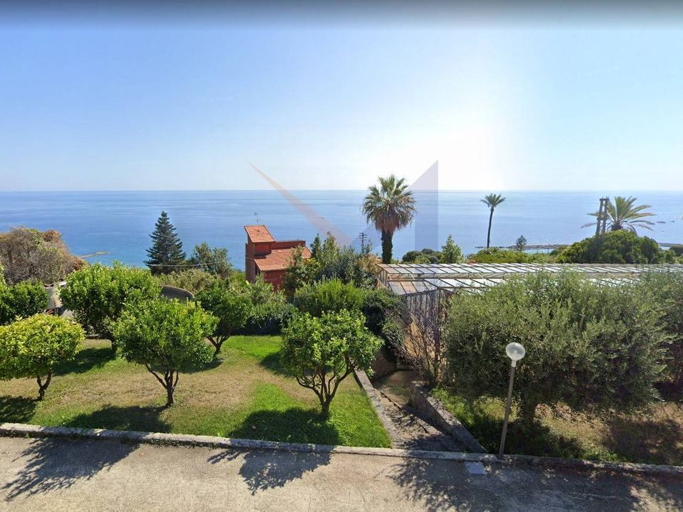 Helårsgrund i Ospedaletti, Imperia - foto 1