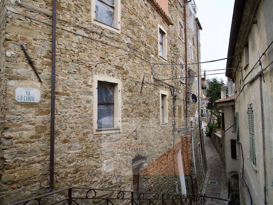Lejlighed i Perinaldo, Imperia - foto 1