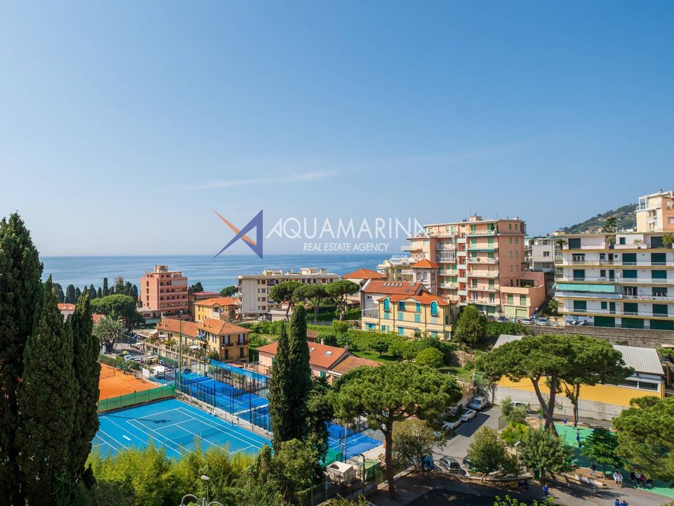 Lejlighed i Sanremo, Imperia - foto 1