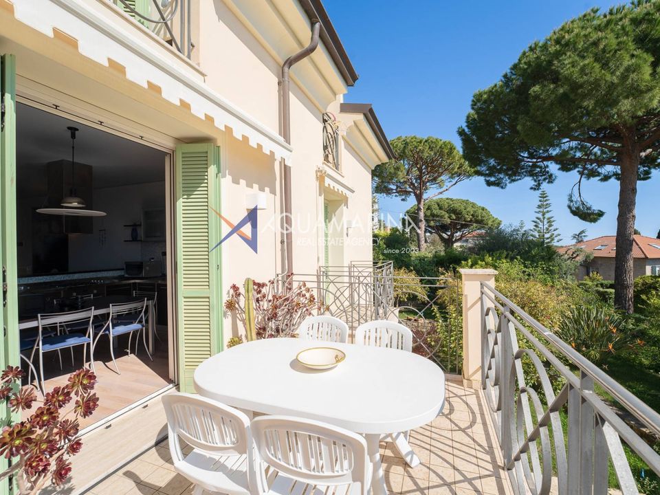 Lejlighed i Bordighera, Imperia - foto 3