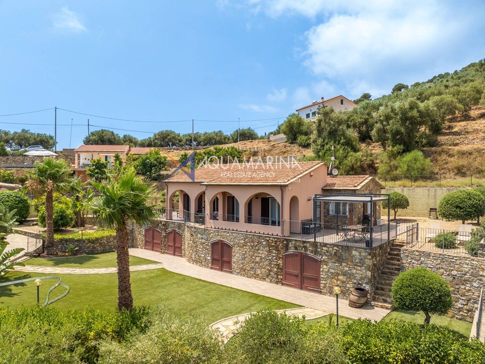 Villa i Cipressa, Imperia - bilde 1