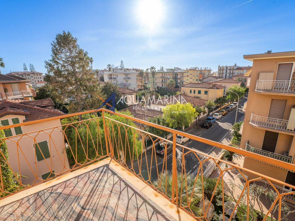 Lejlighed i Bordighera, Imperia - foto 1