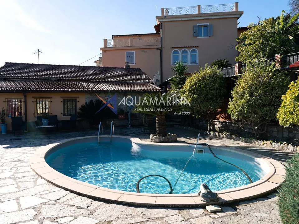 Villa i Ventimiglia, Imperia - foto 2