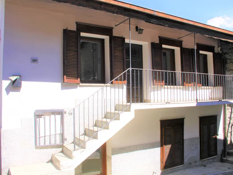Villa i Saint-Christophe, Aosta Valley - foto 2