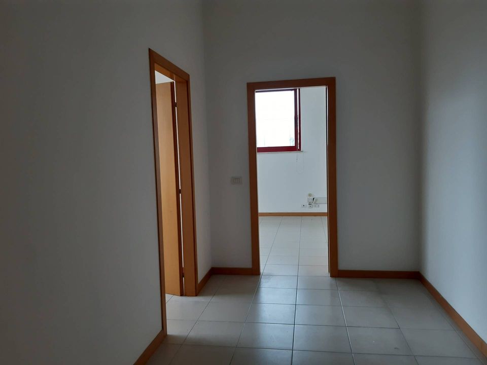 L'establiment comercial a Macerata, Macerata - foto 5