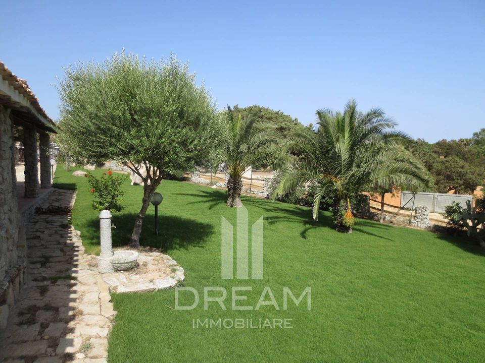 Villa i Villasimius, Cagliari - foto 1