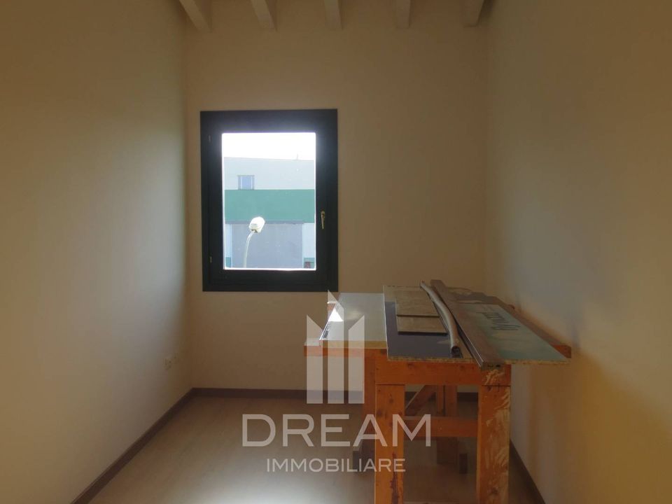 L'establiment comercial a Quartucciu, Cagliari - foto 3