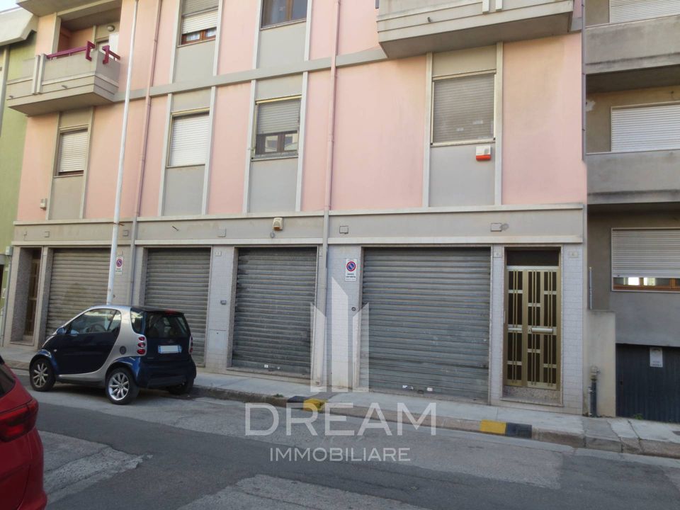 Erhvervsejendom i Quartu Sant'Elena, Cagliari - foto 1