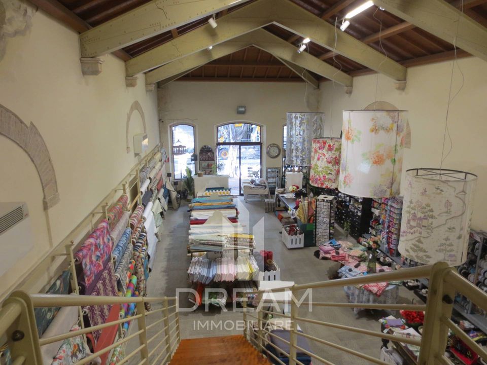 Erhvervsejendom i Cagliari, Cagliari - foto 2