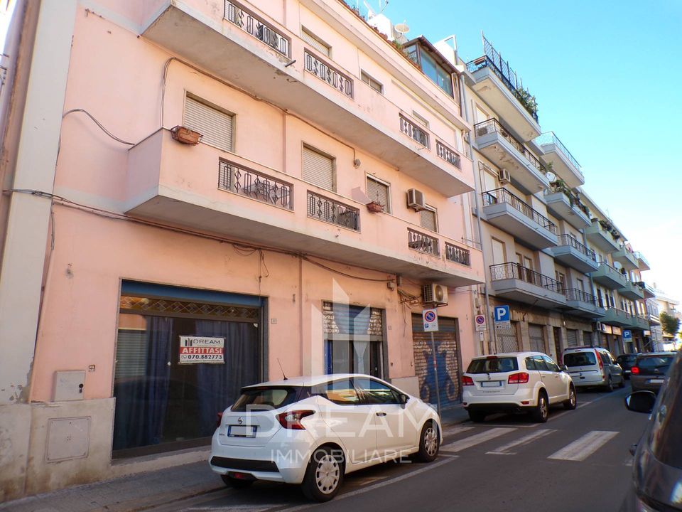 Erhvervsejendom i Quartu Sant'Elena, Cagliari - foto 1