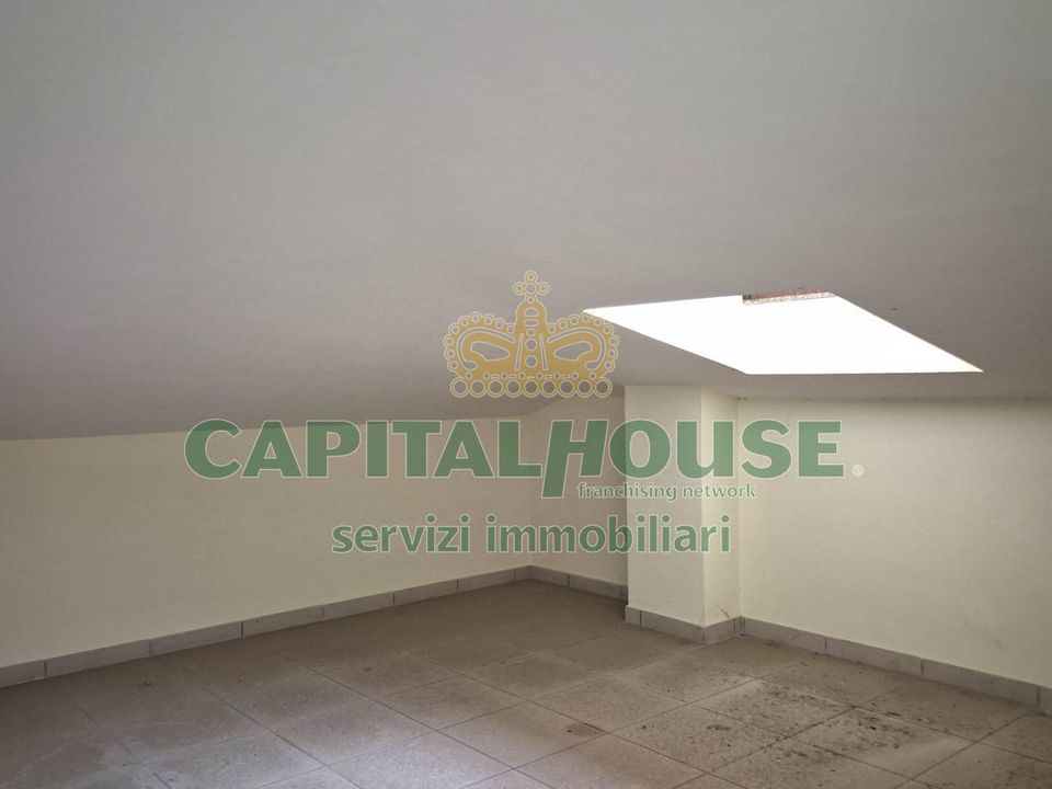 Lejlighed i Portico di Caserta, Caserta - foto 4