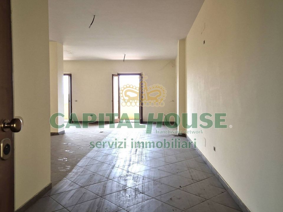 L'establiment comercial a Portico di Caserta, Caserta - foto 4