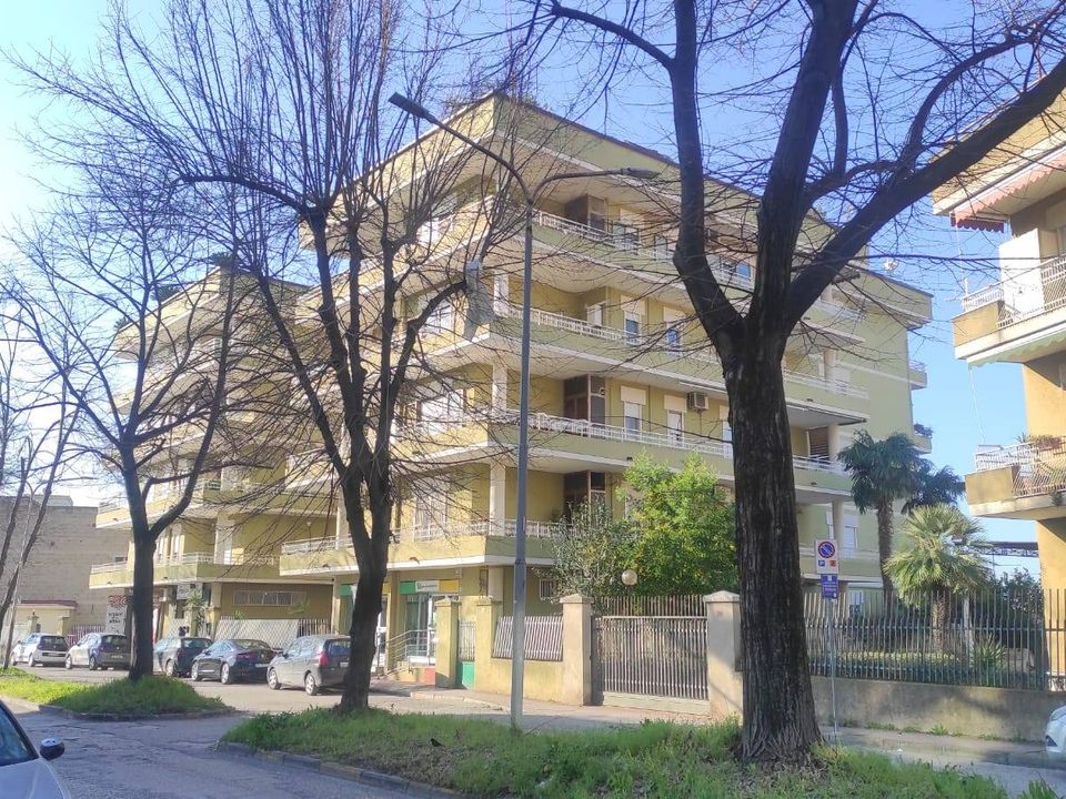 Appartement - Maddaloni, Caserta - photo 1