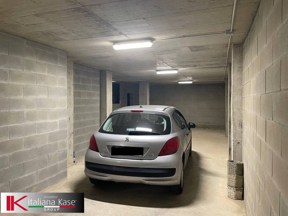 Parkeringsplads i Gassino Torinese, Turin - foto 5