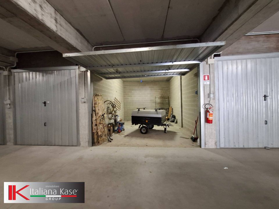 Parkeringsplads i Gassino Torinese, Turin - foto 3