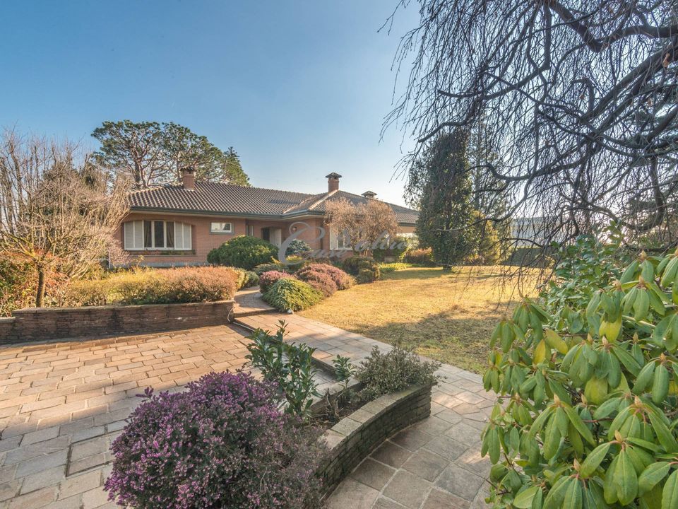Villa i Fenegro, Como - bilde 4