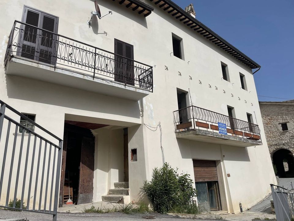 Villa i Sellano, Perugia - bilde 2