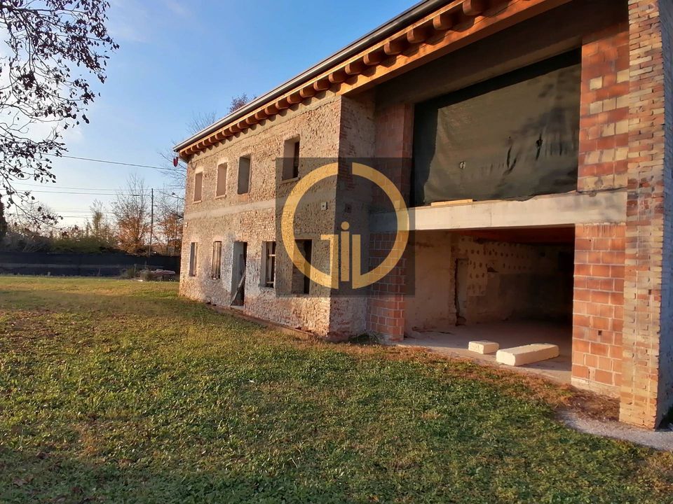Landejendom i Montebelluna, Treviso - foto 2