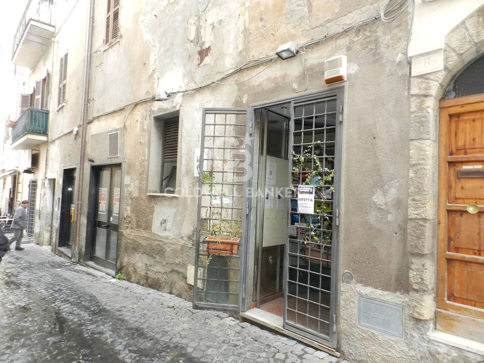 Erhvervsejendom i Tarquinia, Viterbo - foto 1