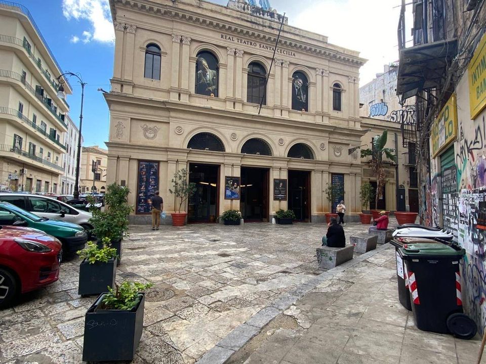 Erhvervsejendom i Palermo, Palermo - foto 1
