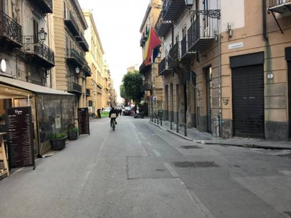 Erhvervsejendom i Palermo, Palermo - foto 2