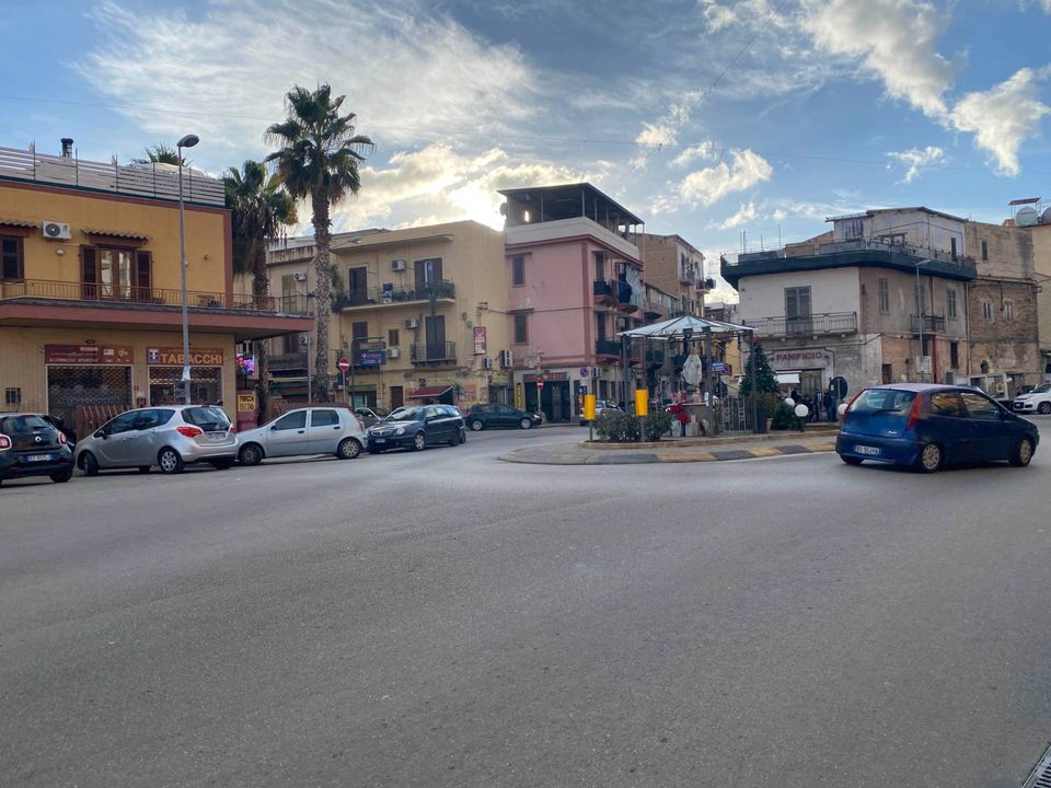 Erhvervsejendom i Palermo, Palermo - foto 2