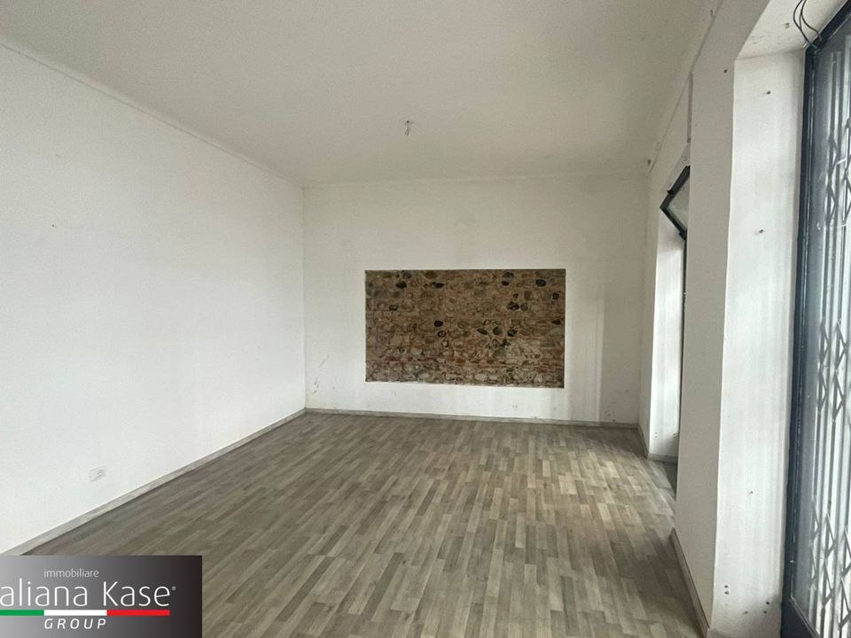 Erhvervsejendom i Brandizzo, Turin - foto 2