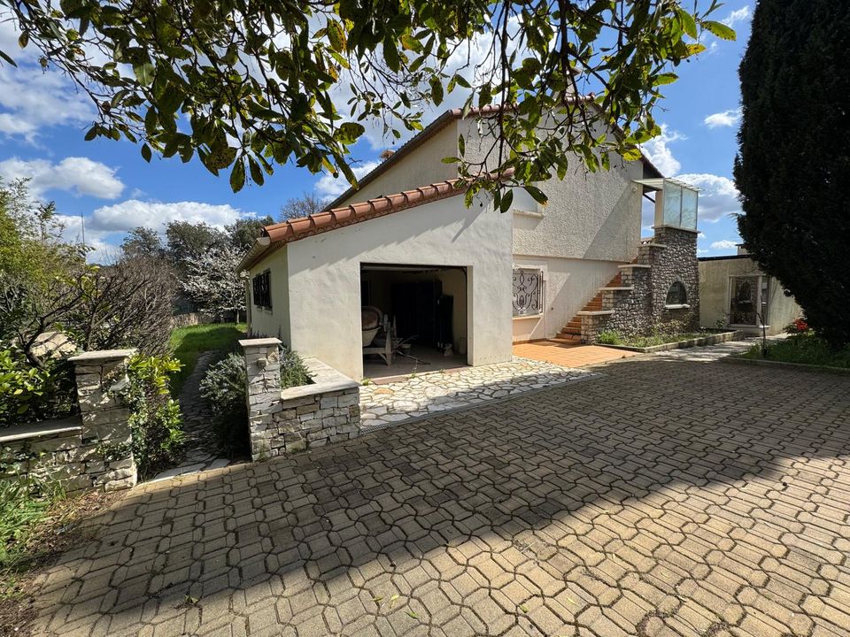 Villa i Saint-Gély-du-Fesc, Herault - foto 1