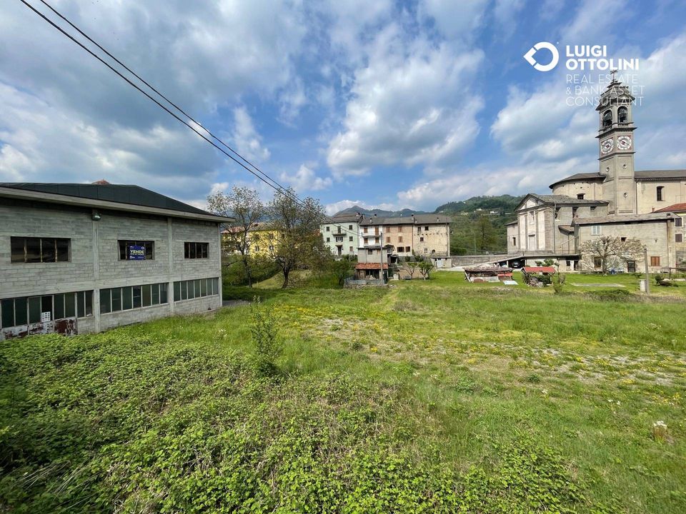 Erhvervsejendom i Sant'Omobono Terme, Bergamo - foto 4