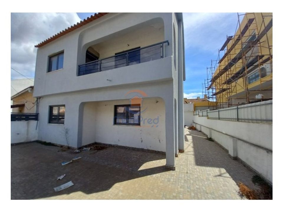 Byhus i Amora, Setubal - foto 1