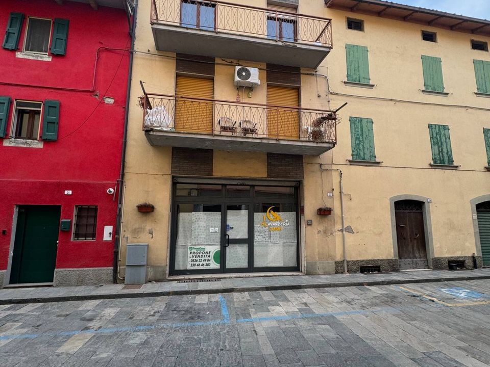 Erhvervsejendom i Pavullo nel Frignano, Modena - foto 1