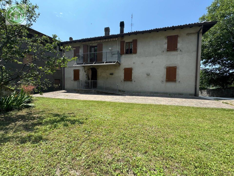 Villa i Pavullo nel Frignano, Modena - foto 1