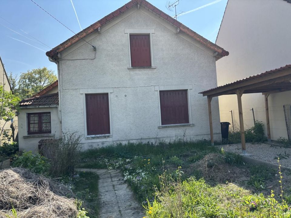 Villa i Sainte-Geneviève-des-Bois, Essonne - foto 1