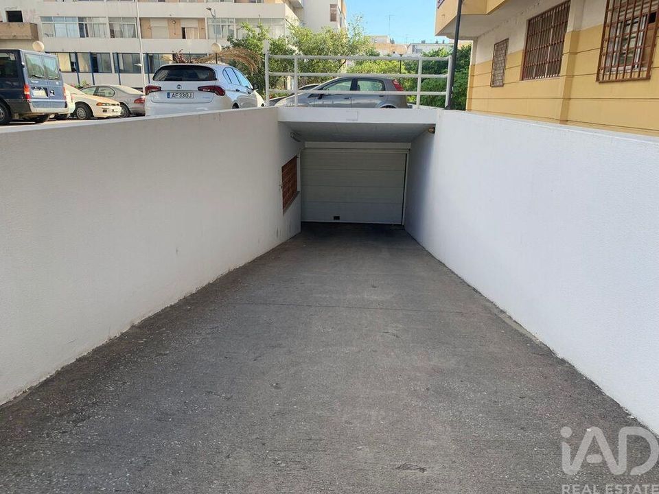 Garage i Faro, Faro - foto 2