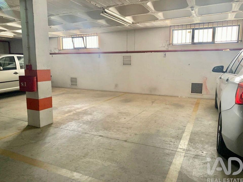 Garage i Faro, Faro - foto 3