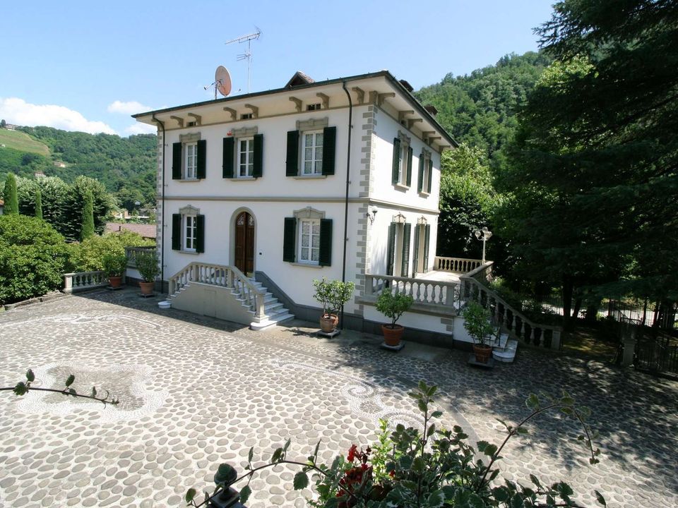 Villa i Bagni di Lucca, Lucca - foto 1
