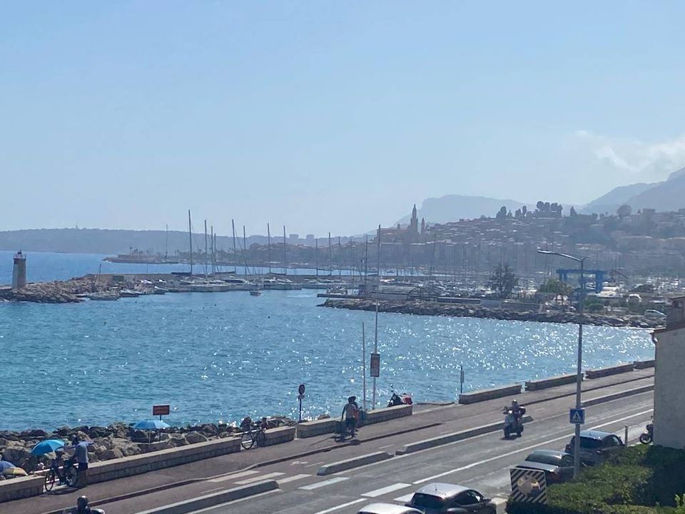 Lejlighed i Menton, Alpes-Maritimes - foto 2