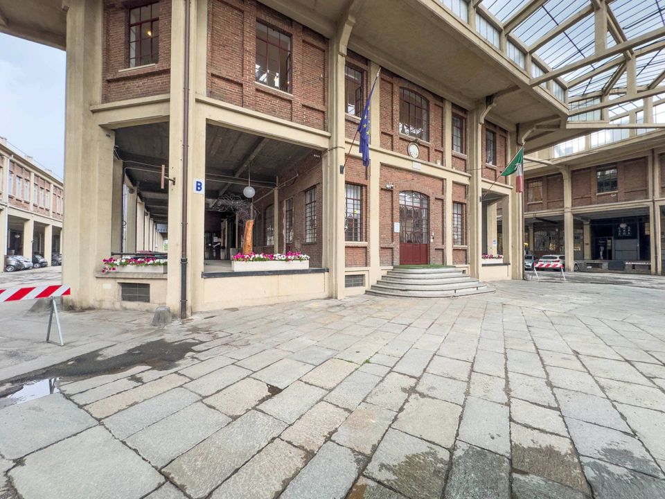 Erhvervsejendom i Torino, Turin - foto 3
