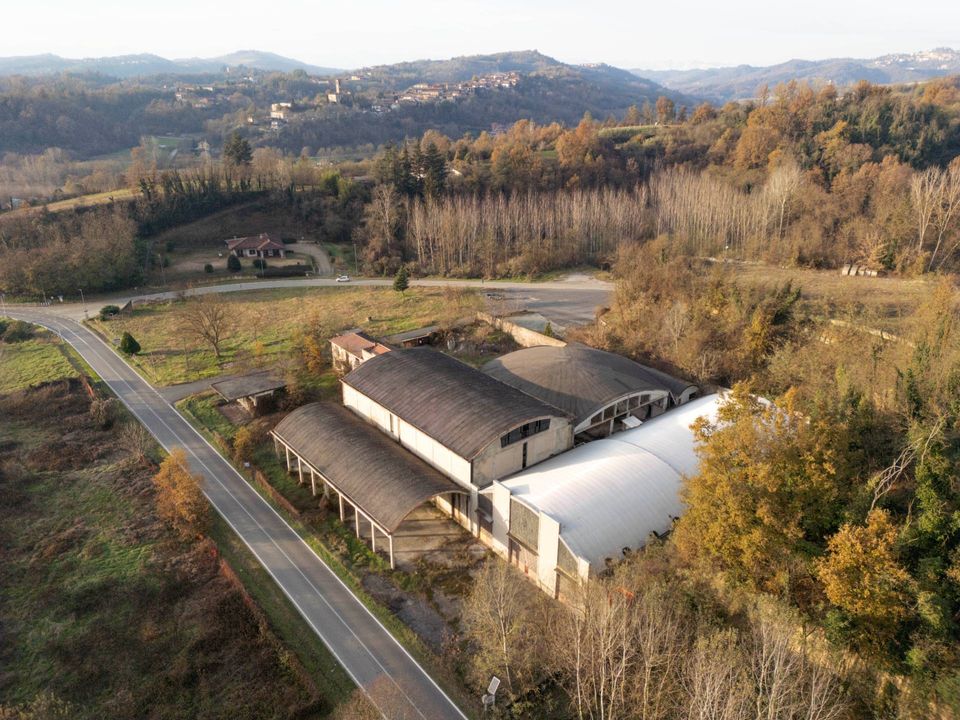 Erhvervsejendom i Piova Massaia, Asti - foto 2