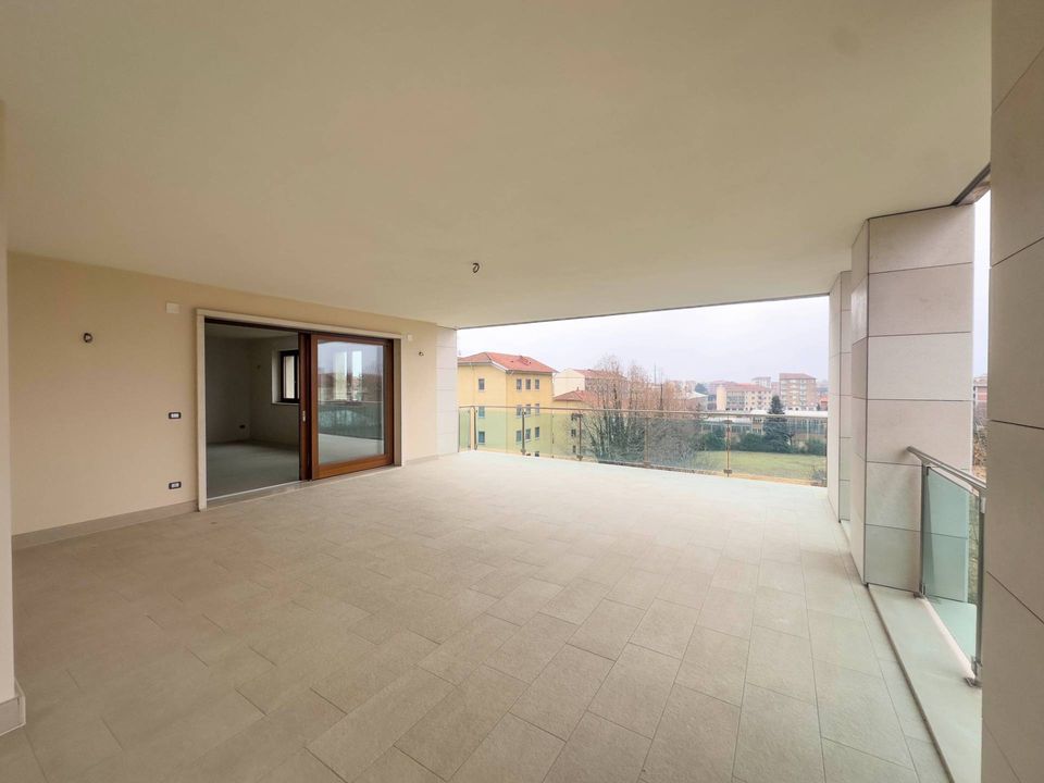Lejlighed i Pinerolo, Turin - foto 4