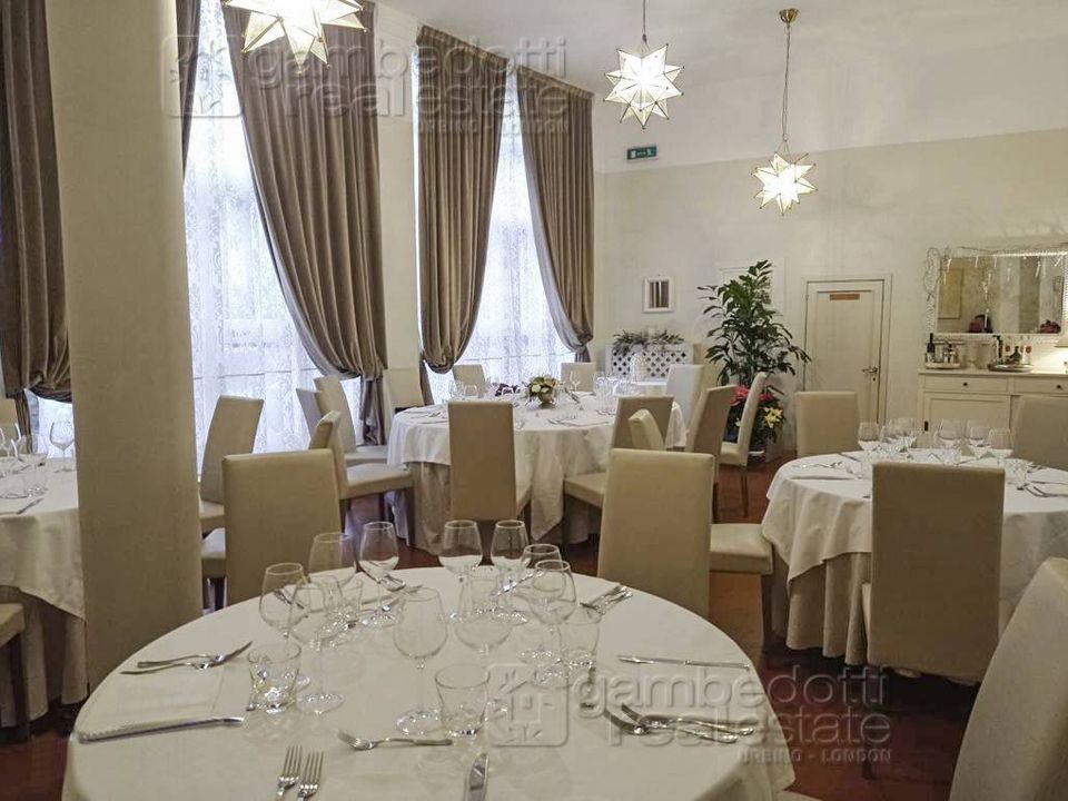Propriedade comercial em Urbino, Pesaro and Urbino - foto 3