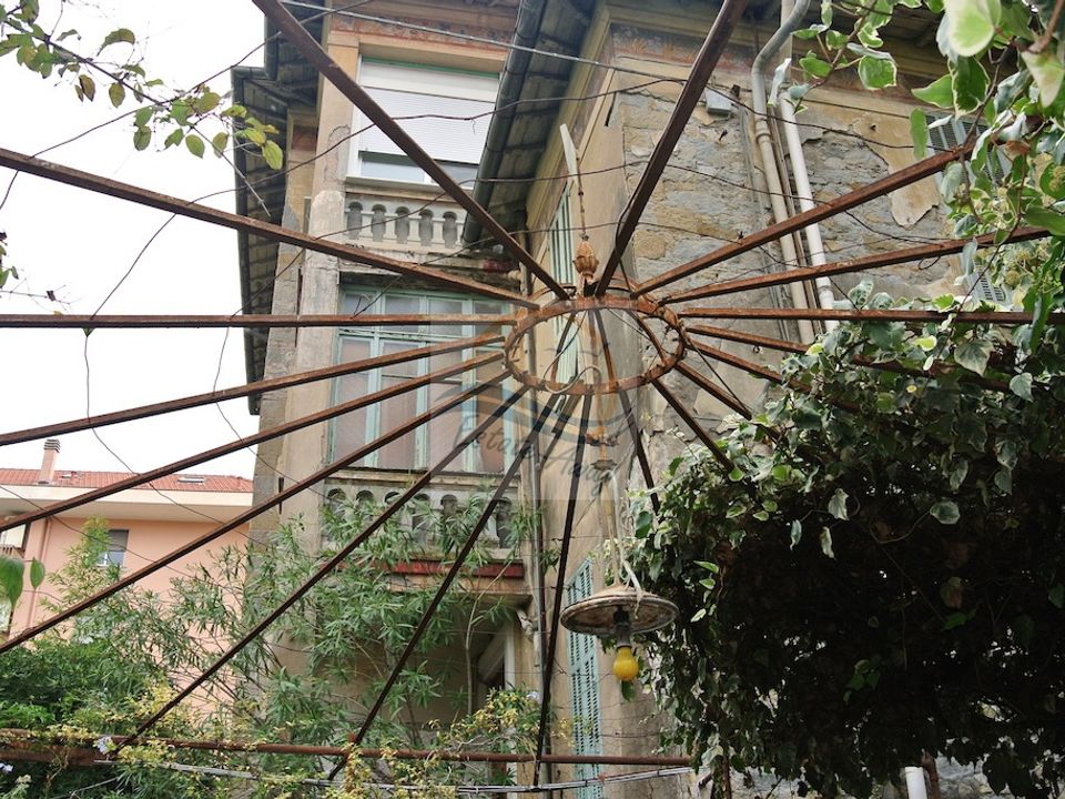 Villa i Ventimiglia, Imperia - foto 1