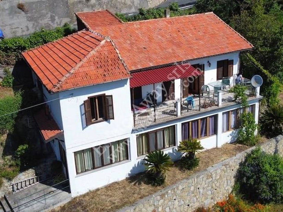 Villa i Vallebona, Imperia - foto 1